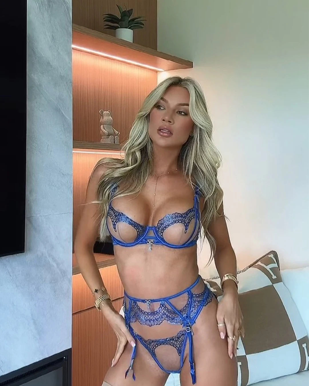 Ellolace 2025 Sexy Woman Underwear Premium Lingeries Sexy Hot Fantasy Bowknot Diamond Girl 3PCS Set Honey Embroidered Sheer Suit