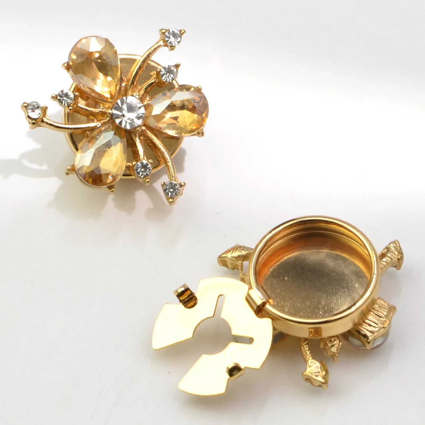 2pcs Petal Shaped Rhinestone Cufflinks for Women Elegant Button Covers Decorative Jewelry Accessories